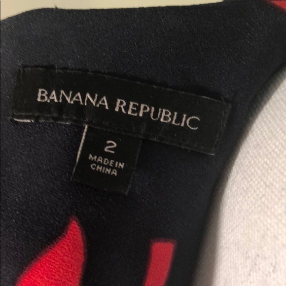 Banana Republic Navy and Red Floral Top - Picture 7 of 8